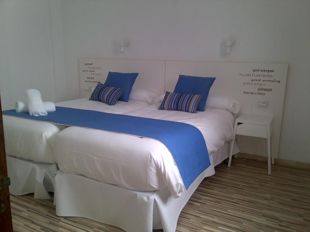 Apartamentos Luz Playa Las Palmas de Gran Canaria Room photo