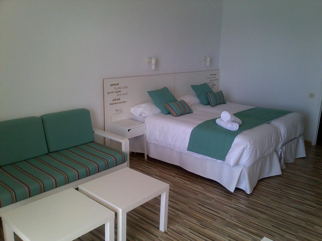 Apartamentos Luz Playa Las Palmas de Gran Canaria Room photo